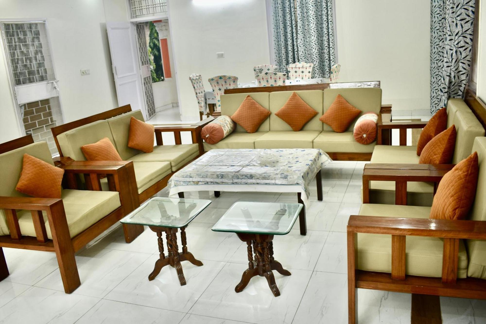 Abhilasha Villa 法里达巴德 外观 照片